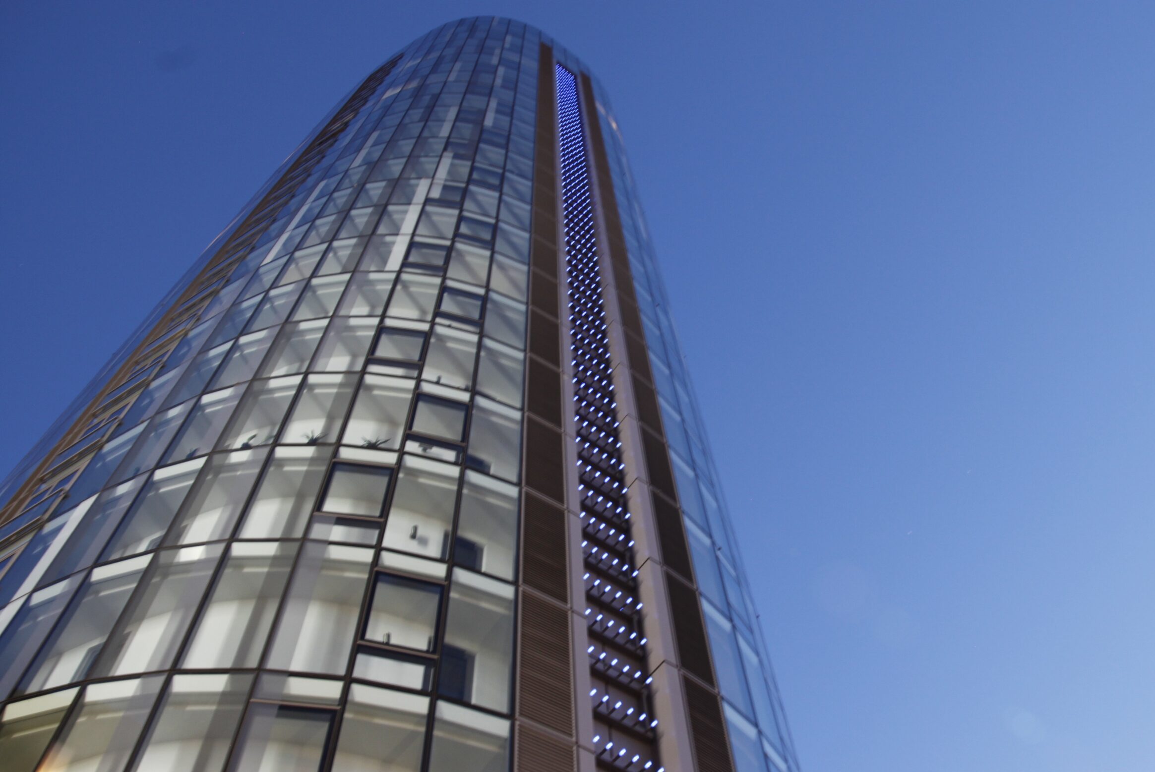 LTP illuminates Barratt London’s The Tower at GWQ