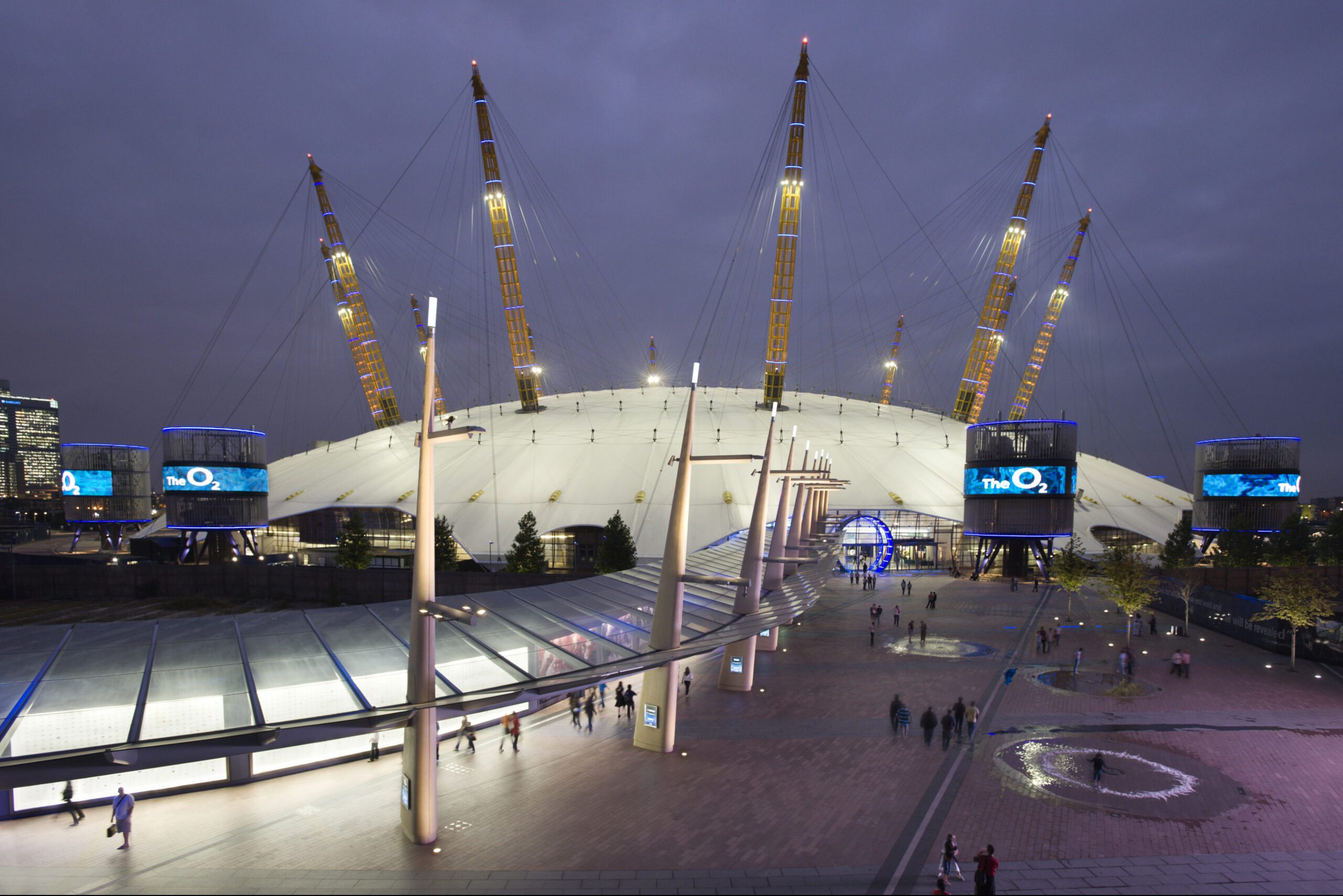 LTP Integration - Architectural Lighting for Visitor Attractions - The O2